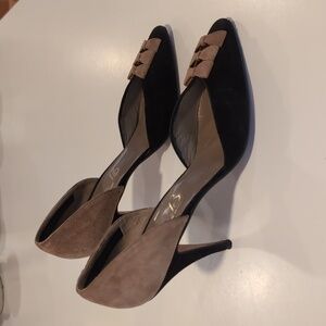 Elegant Black and Tan Women's Shoes Norma B Made In Spain Size 9B